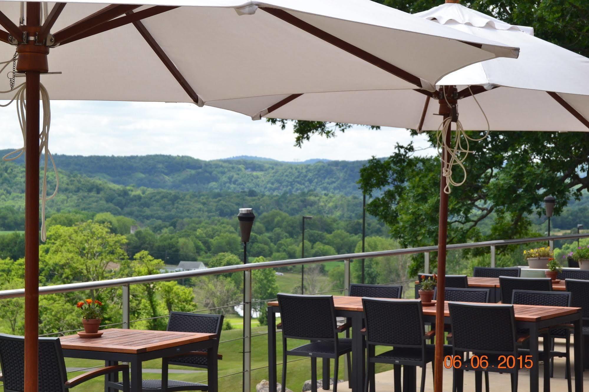 Inn At Lenape Heights-Golf Resort And Event Center Ford City Eksteriør billede